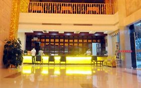 Hujing Grand Hotel Lakeview Quanzhou 
